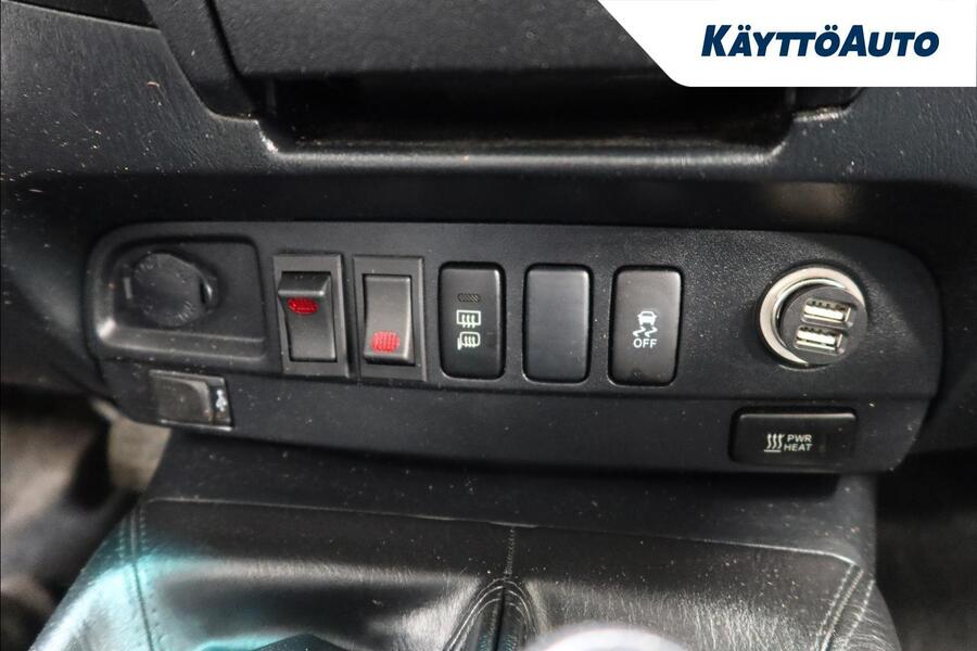 Toyota Hilux vaihtoauto