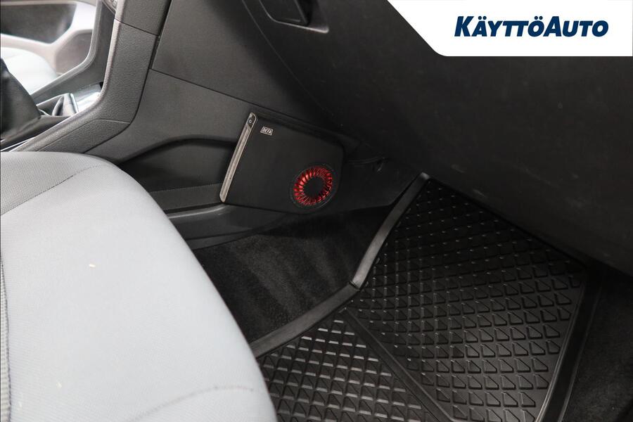 Volkswagen Golf Sportsvan vaihtoauto