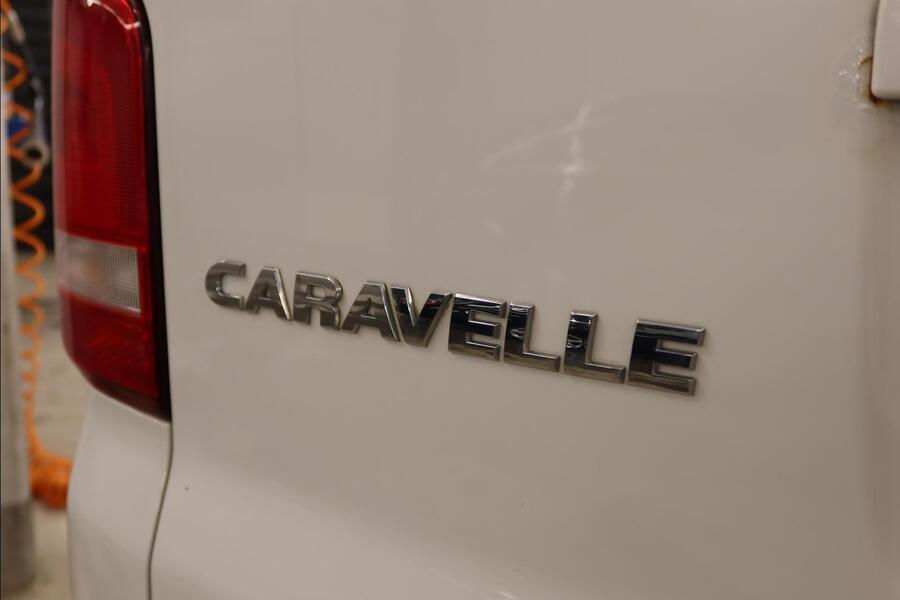 Volkswagen Caravelle vaihtoauto