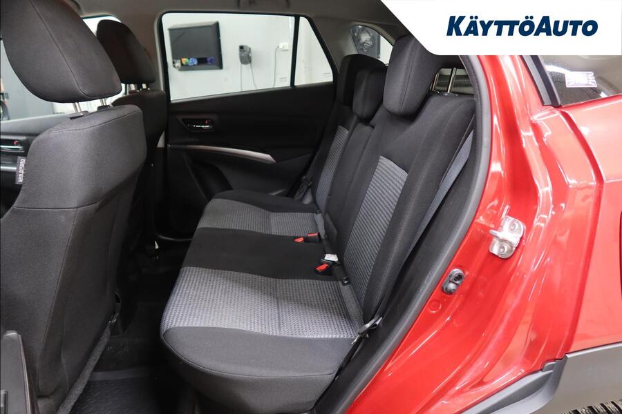 Suzuki S-Cross vaihtoauto