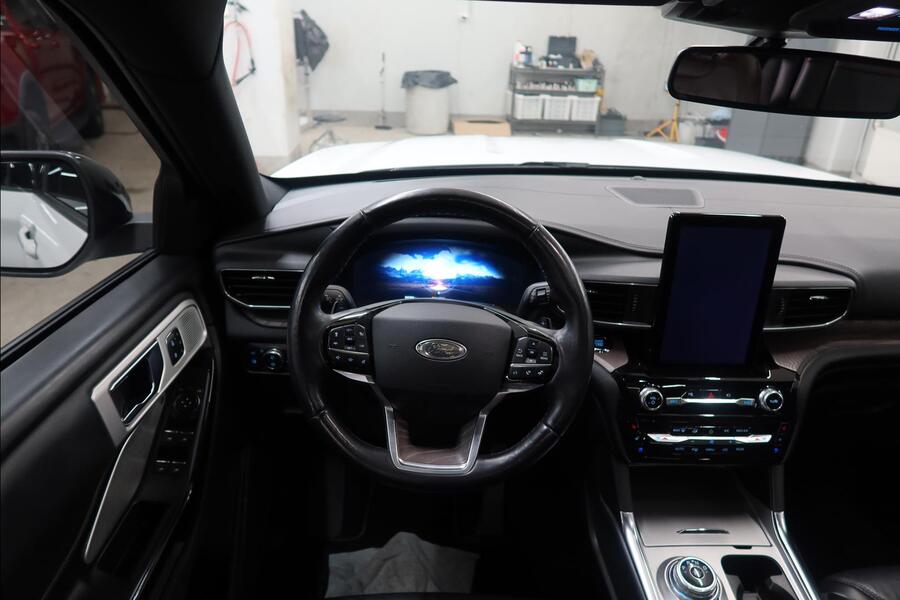 Ford USA Explorer vaihtoauto