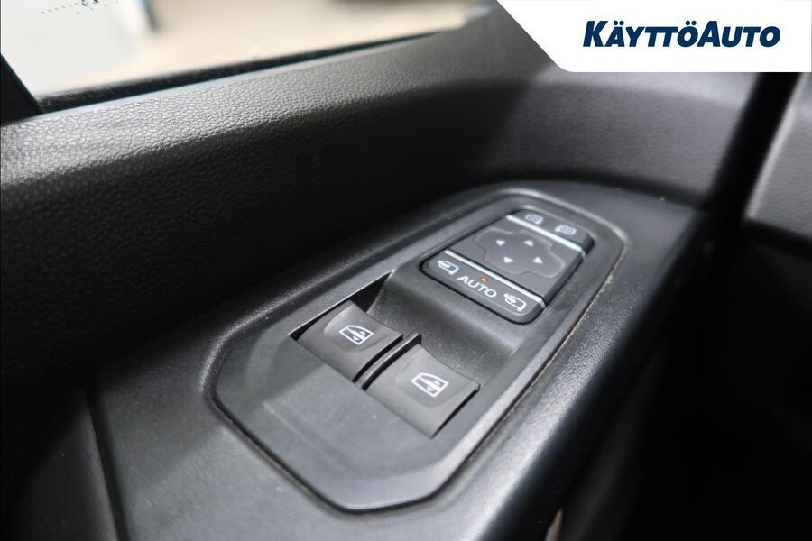 Nissan Primastar vaihtoauto