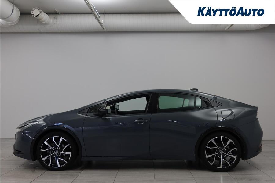 Toyota Prius Plug-in vaihtoauto