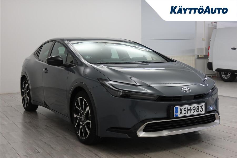 Toyota Prius Plug-in vaihtoauto