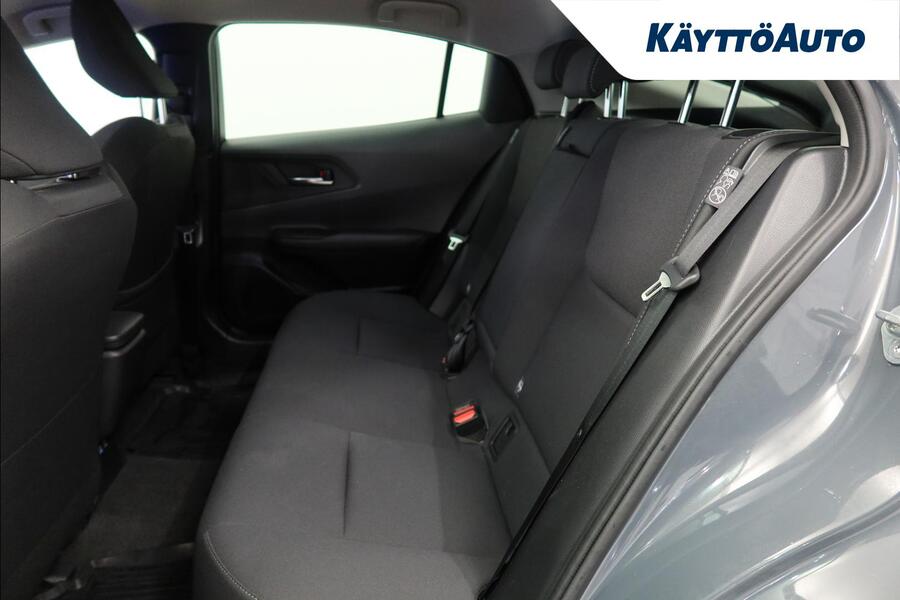 Toyota Prius Plug-in vaihtoauto