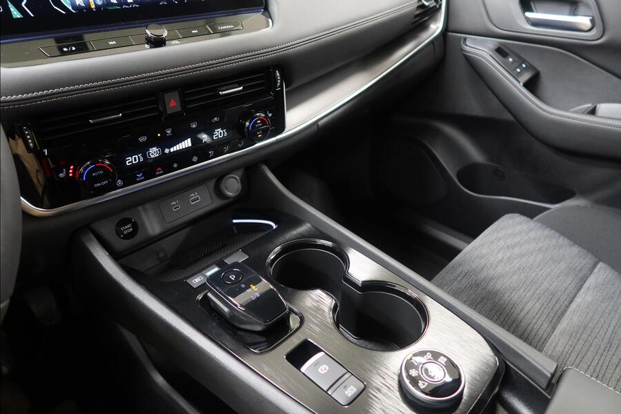 Nissan X-Trail vaihtoauto