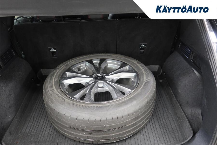 Ford Kuga vaihtoauto