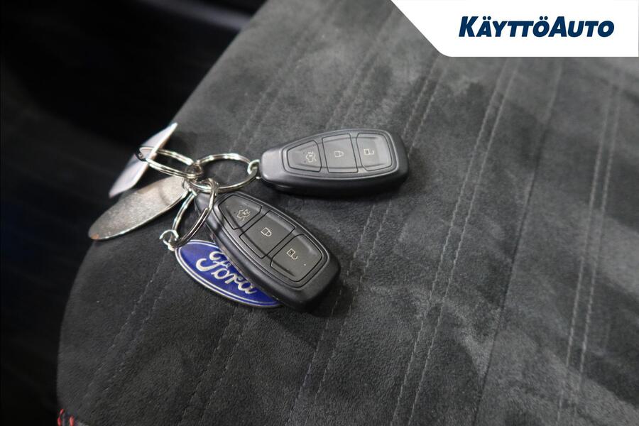 Ford Kuga vaihtoauto