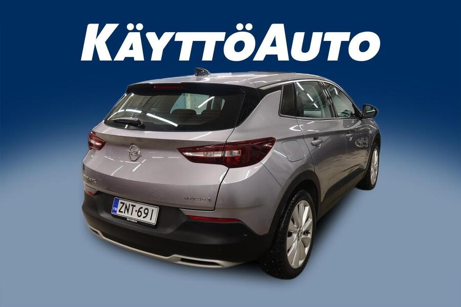 Opel Grandland X vaihtoauto