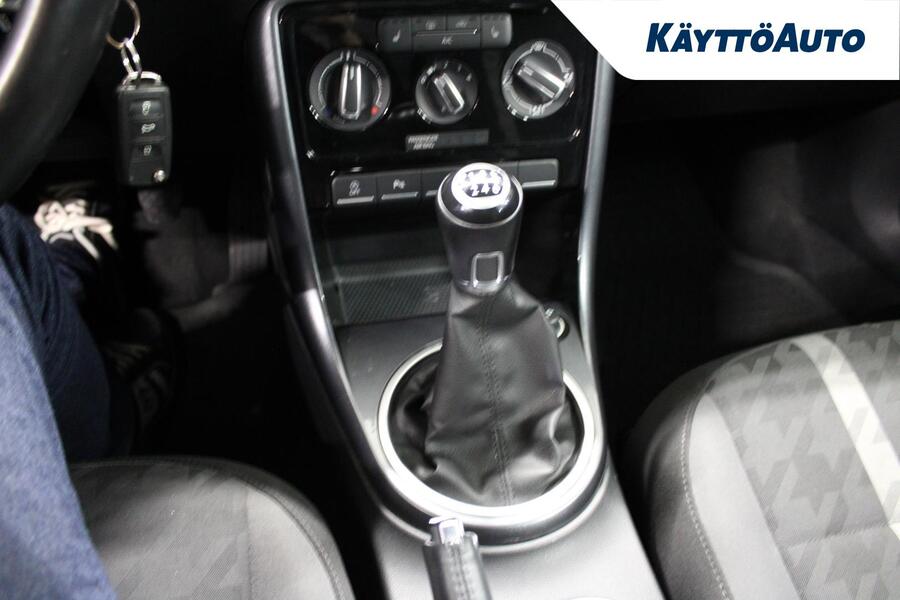 Volkswagen Beetle vaihtoauto