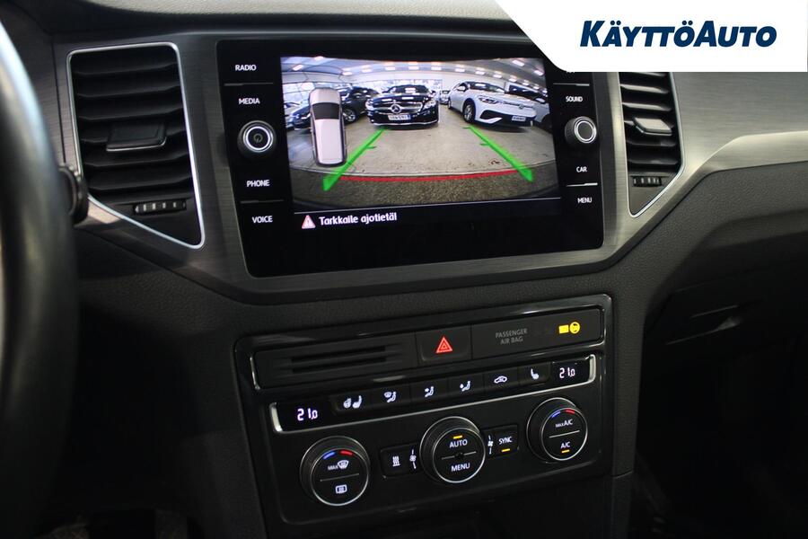 Volkswagen Golf Sportsvan vaihtoauto