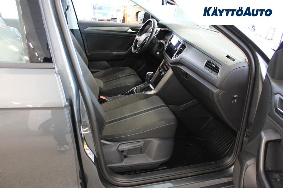 Volkswagen T-Roc vaihtoauto