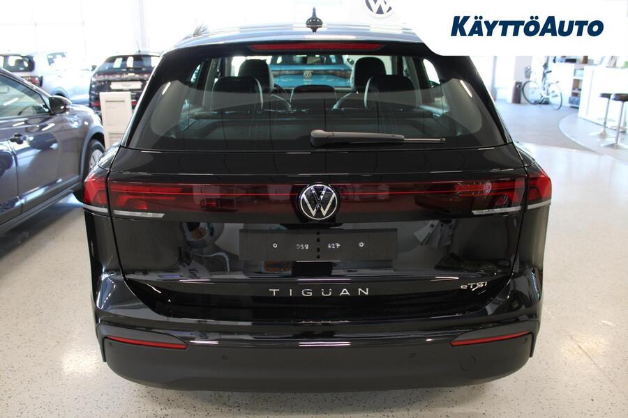 Volkswagen Tiguan vaihtoauto