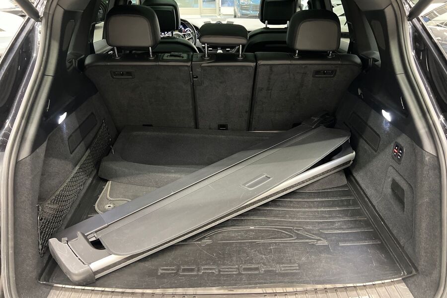 Porsche Cayenne vaihtoauto