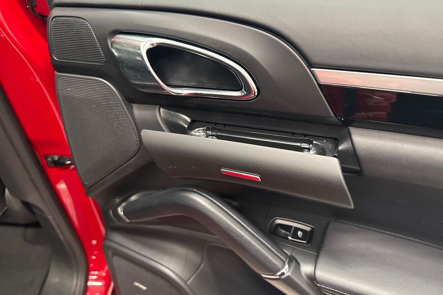 Porsche Cayenne vaihtoauto