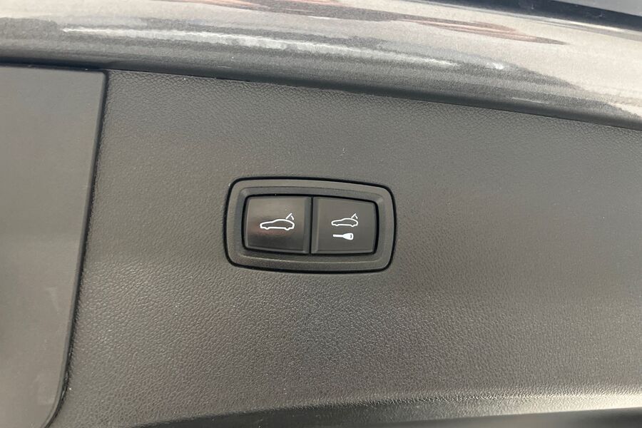 Porsche Cayenne vaihtoauto