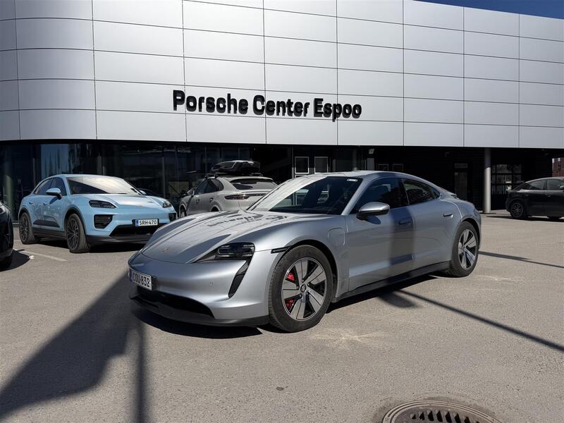 Porsche Taycan vaihtoauto