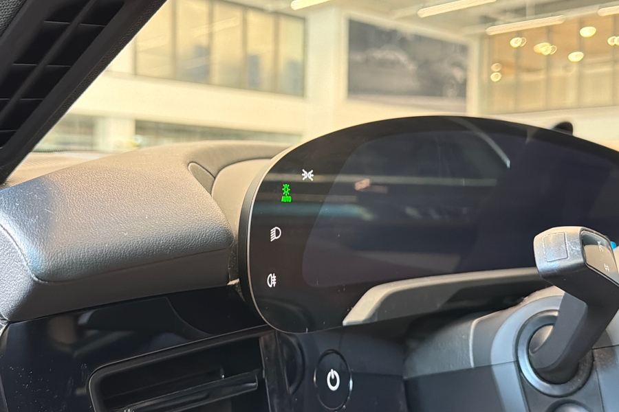 Porsche Taycan vaihtoauto