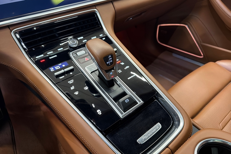 Porsche Panamera vaihtoauto