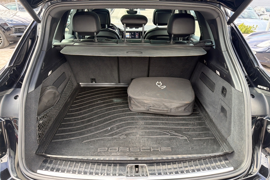 Porsche Cayenne vaihtoauto