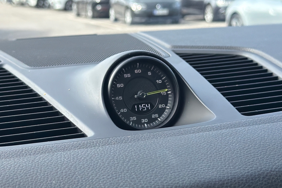 Porsche Cayenne vaihtoauto