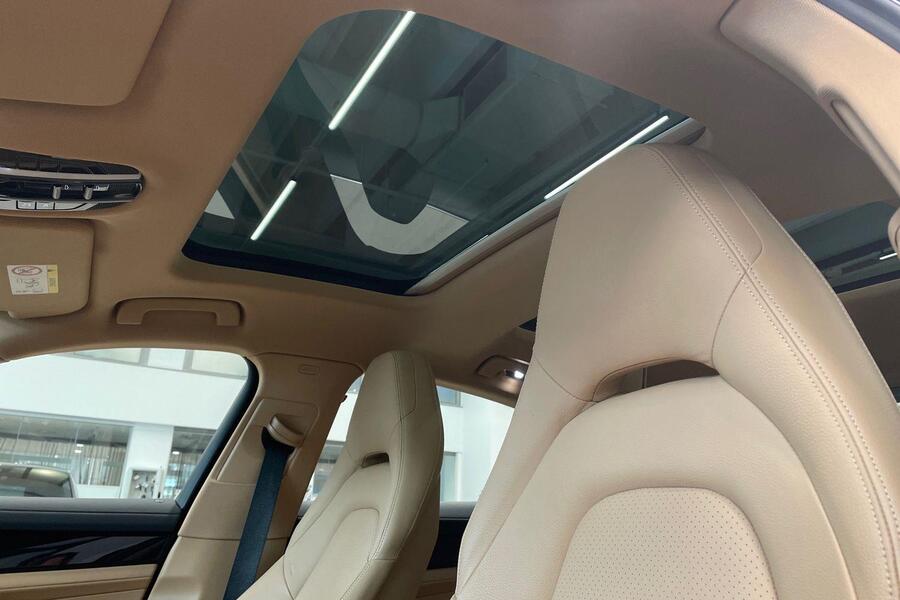 Porsche Panamera vaihtoauto