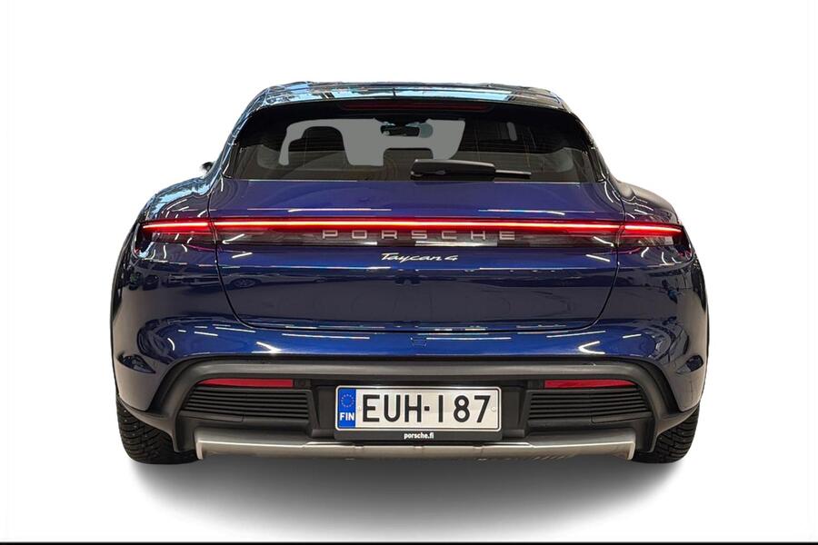 Porsche Taycan vaihtoauto