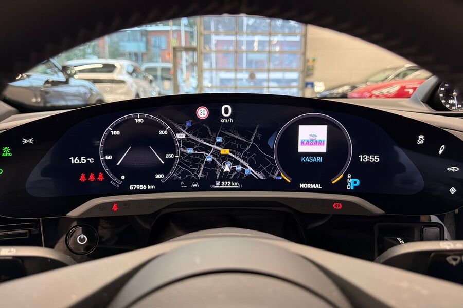 Porsche Taycan vaihtoauto