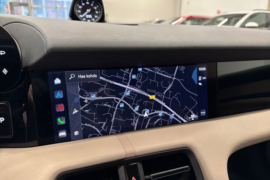 Porsche Taycan vaihtoauto