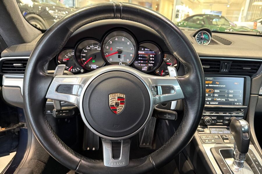 Porsche 911 vaihtoauto