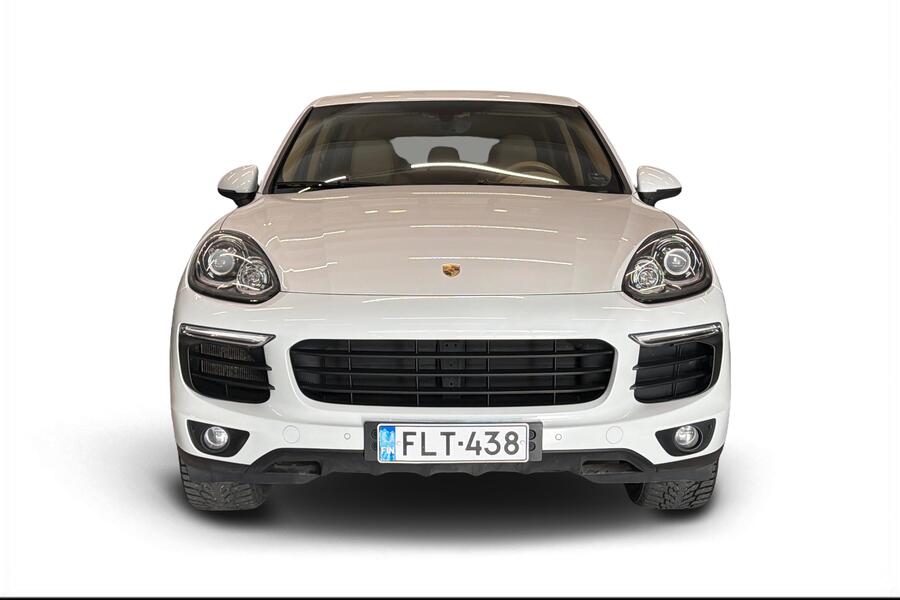 Porsche Cayenne vaihtoauto