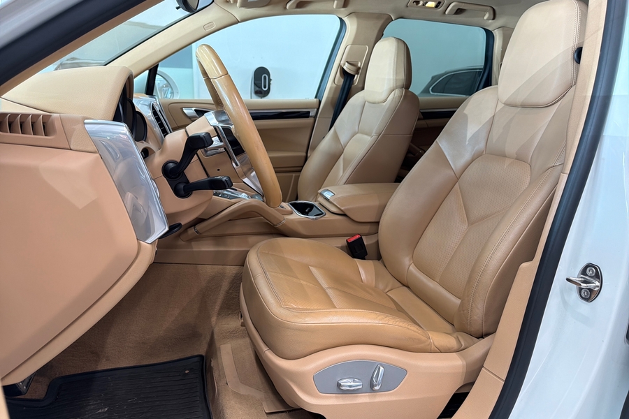 Porsche Cayenne vaihtoauto