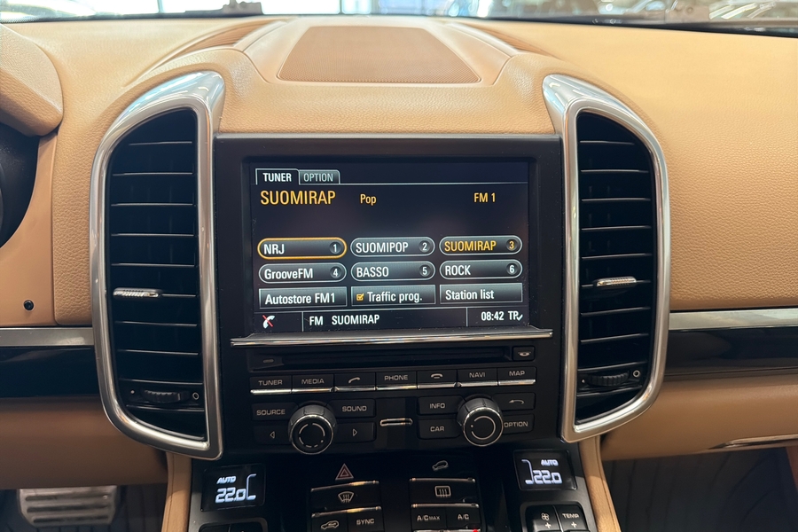 Porsche Cayenne vaihtoauto