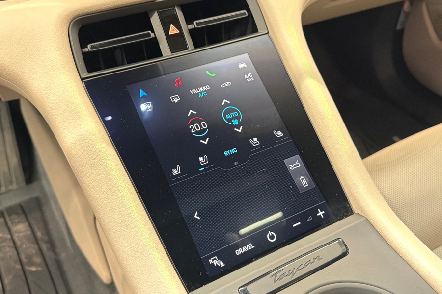 Porsche Taycan vaihtoauto
