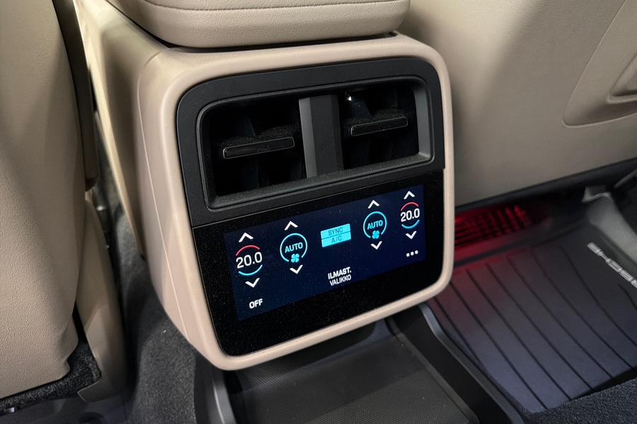 Porsche Taycan vaihtoauto