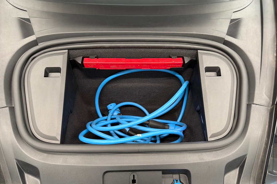 Porsche Taycan vaihtoauto