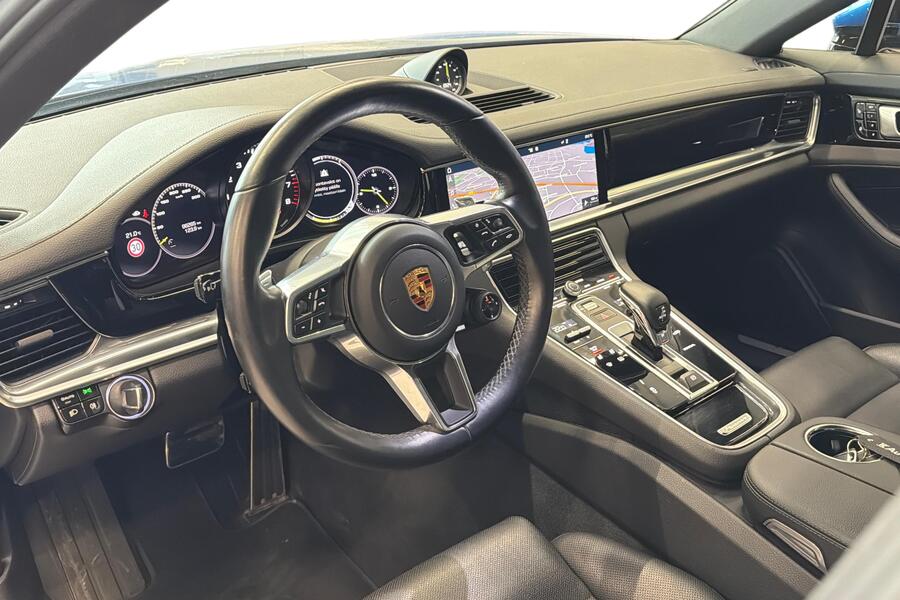 Porsche Panamera vaihtoauto