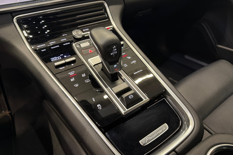 Porsche Panamera vaihtoauto