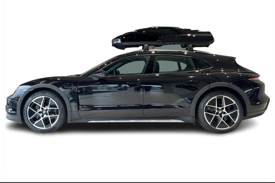 Porsche Taycan vaihtoauto