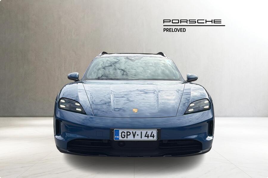 Porsche Taycan vaihtoauto