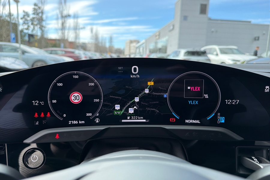 Porsche Taycan vaihtoauto