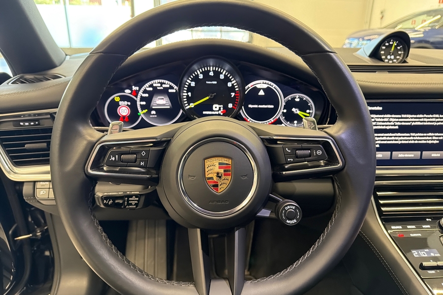 Porsche Panamera vaihtoauto