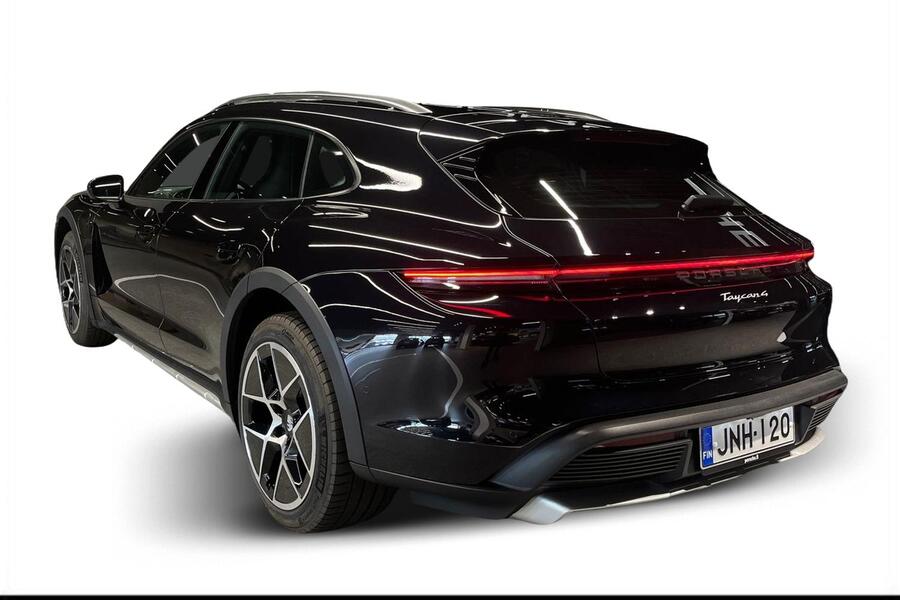Porsche Taycan vaihtoauto