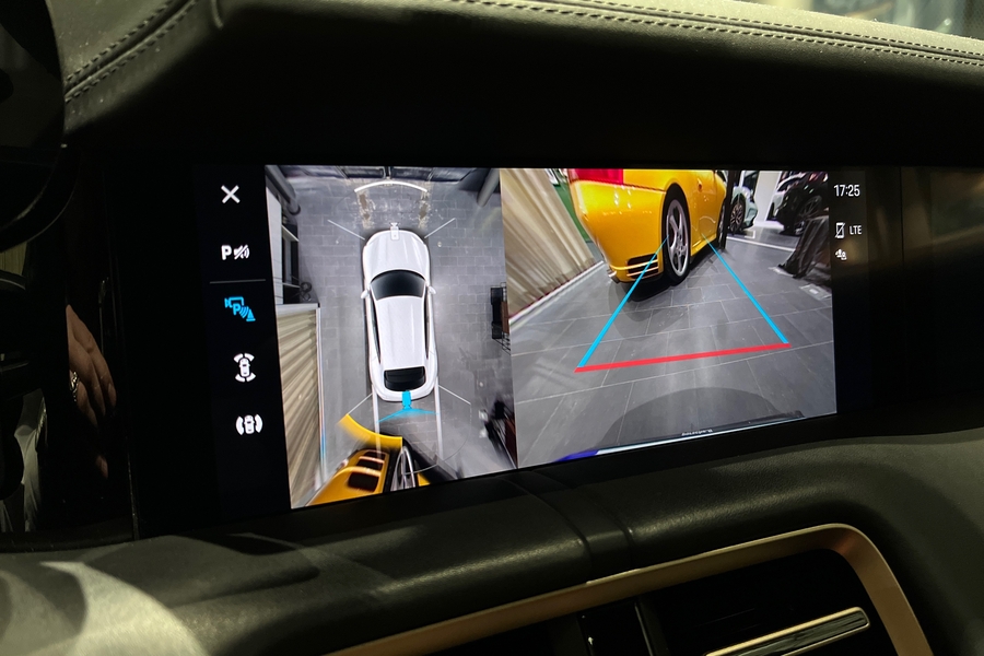 Porsche Taycan vaihtoauto