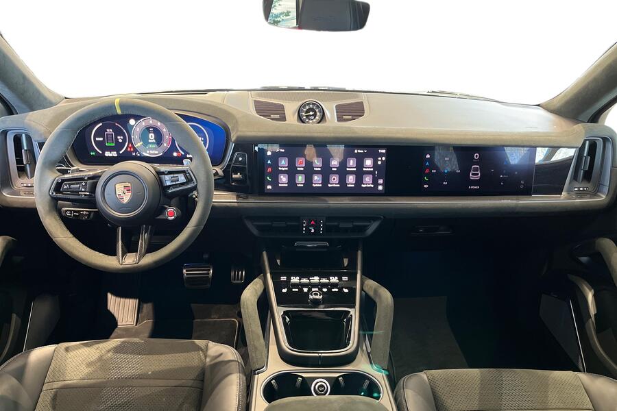 Porsche Cayenne vaihtoauto