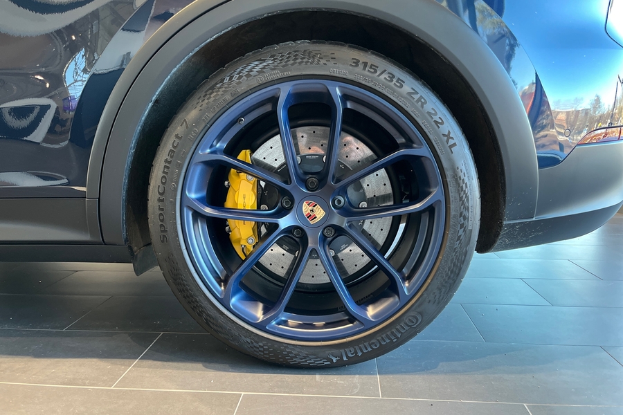 Porsche Cayenne vaihtoauto