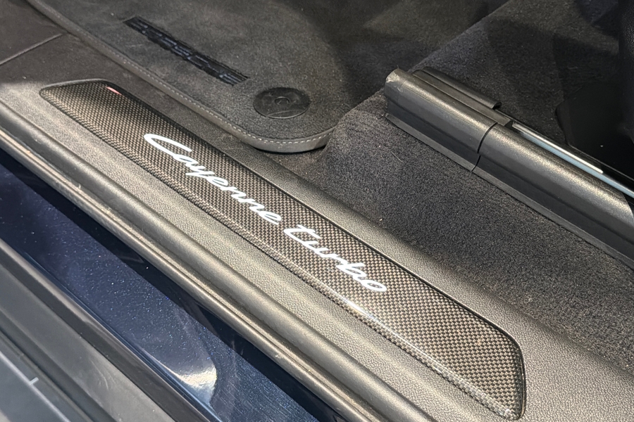 Porsche Cayenne vaihtoauto