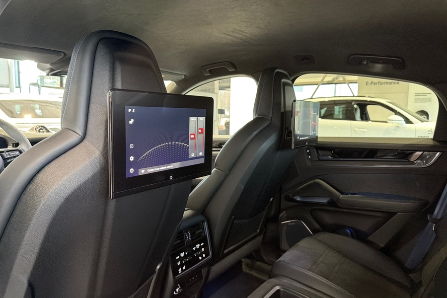 Porsche Cayenne vaihtoauto