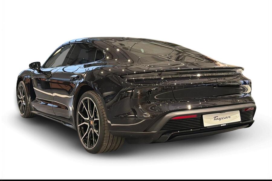 Porsche Taycan vaihtoauto