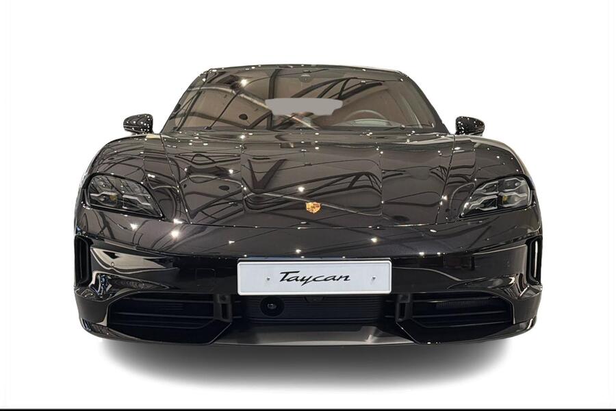 Porsche Taycan vaihtoauto